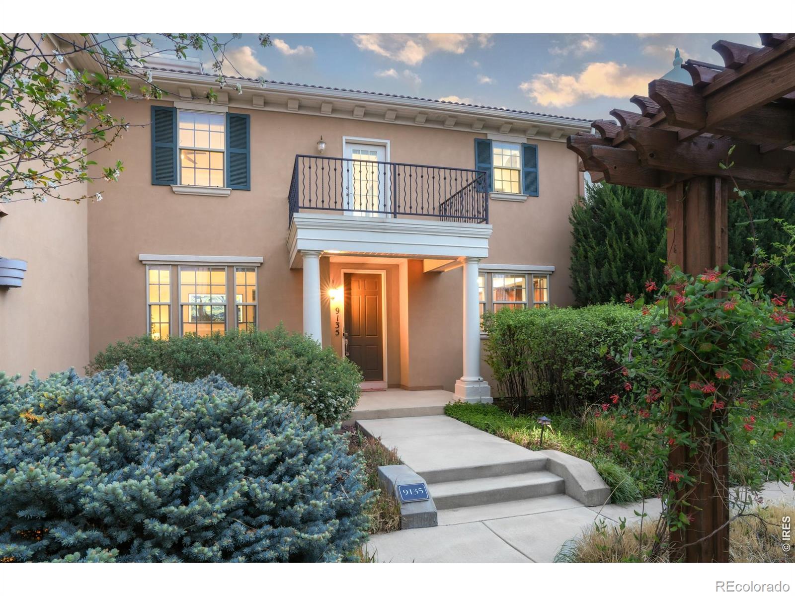 9135 E 29th Place