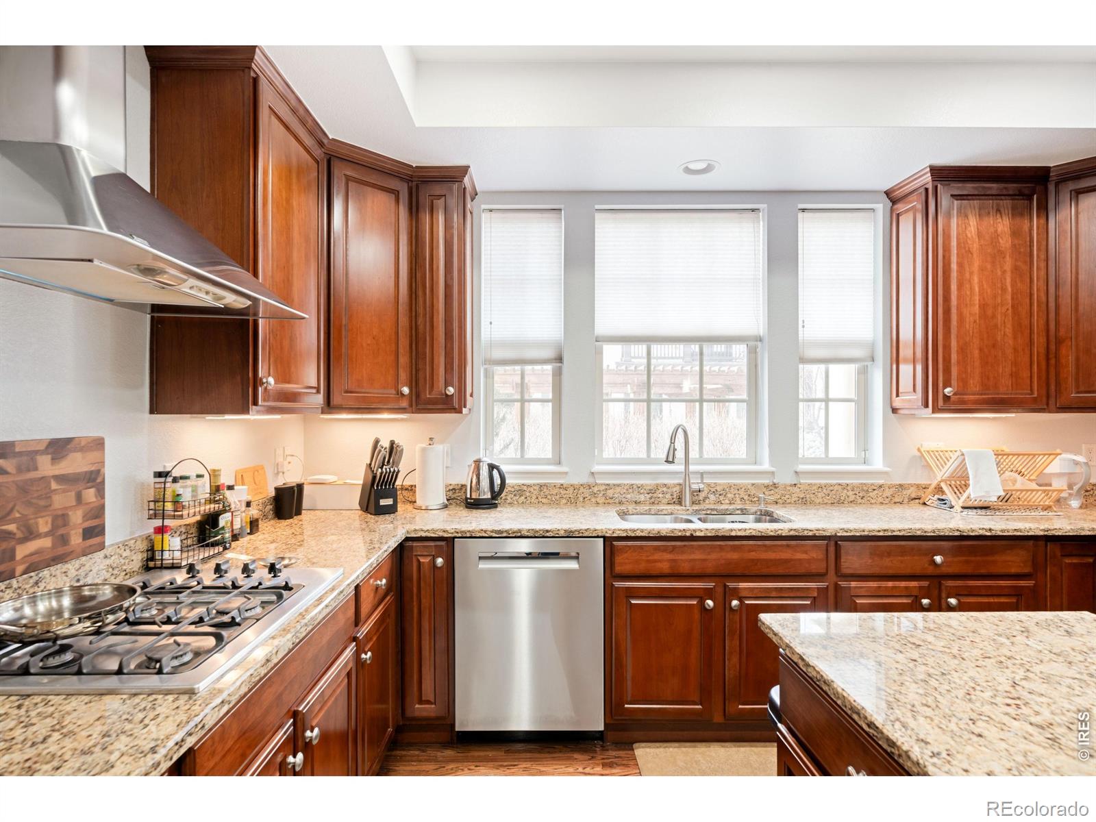 9135 E 29th Place