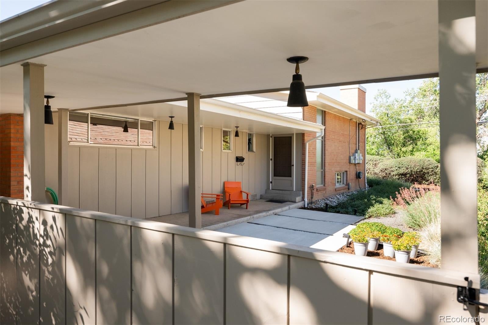 2256 Crabtree Drive