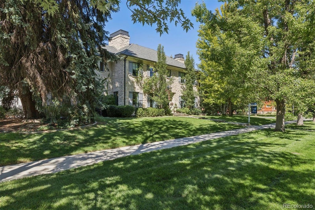 Photo of 2201 S Adams Street, Denver, CO 80210 (MLS # 4134246)