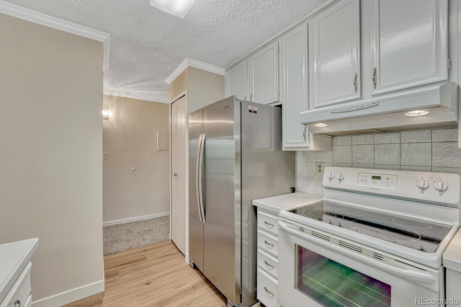 3465 S Poplar Street 304