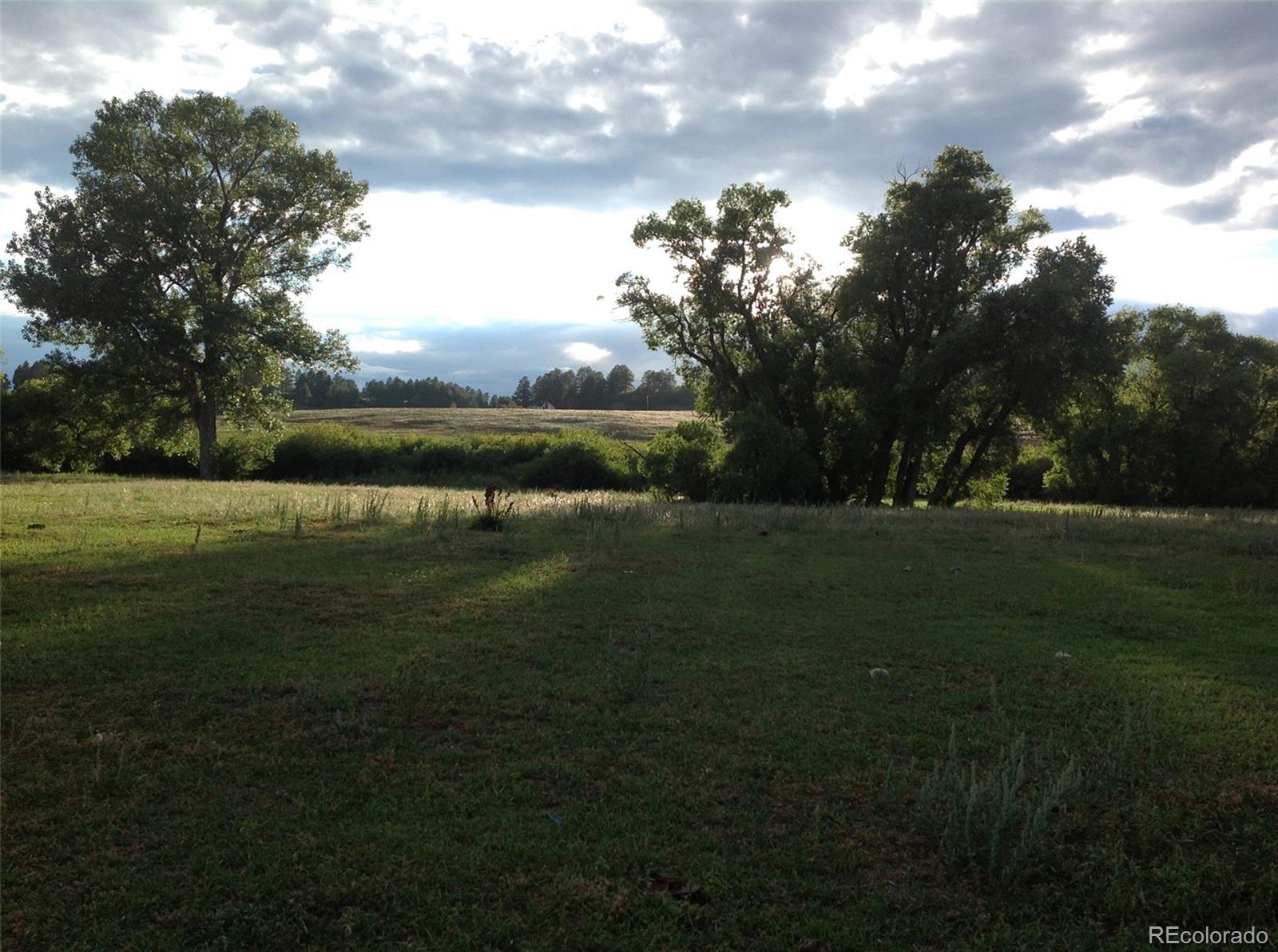 E Cherry Creek Road
