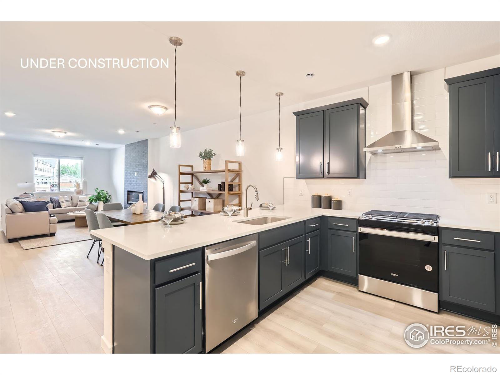2740 Bear Springs