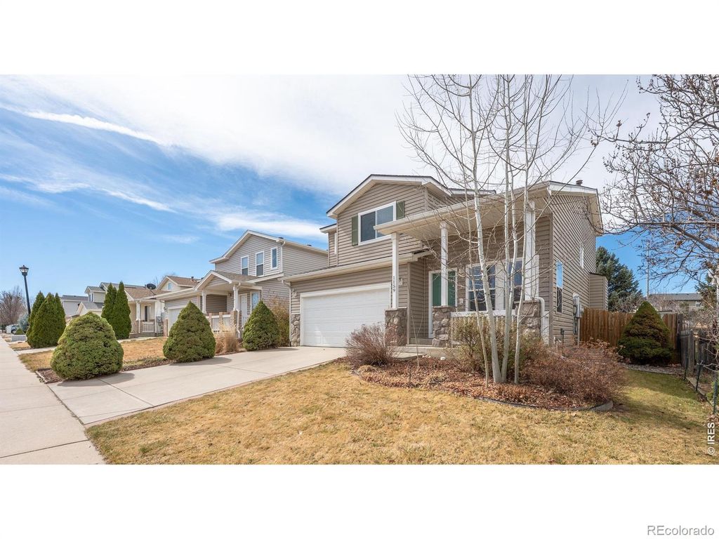 Photo of 1159 Fall River Circle, Longmont, CO 80504 (MLS # IR1053389)