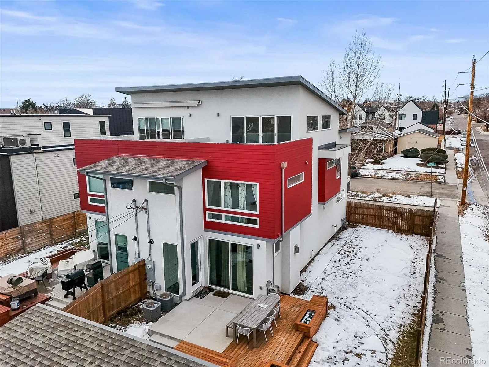 Denver, Colorado 80211, United States, 3 Bedrooms Bedrooms, ,3 BathroomsBathrooms,Residential,Active,8942