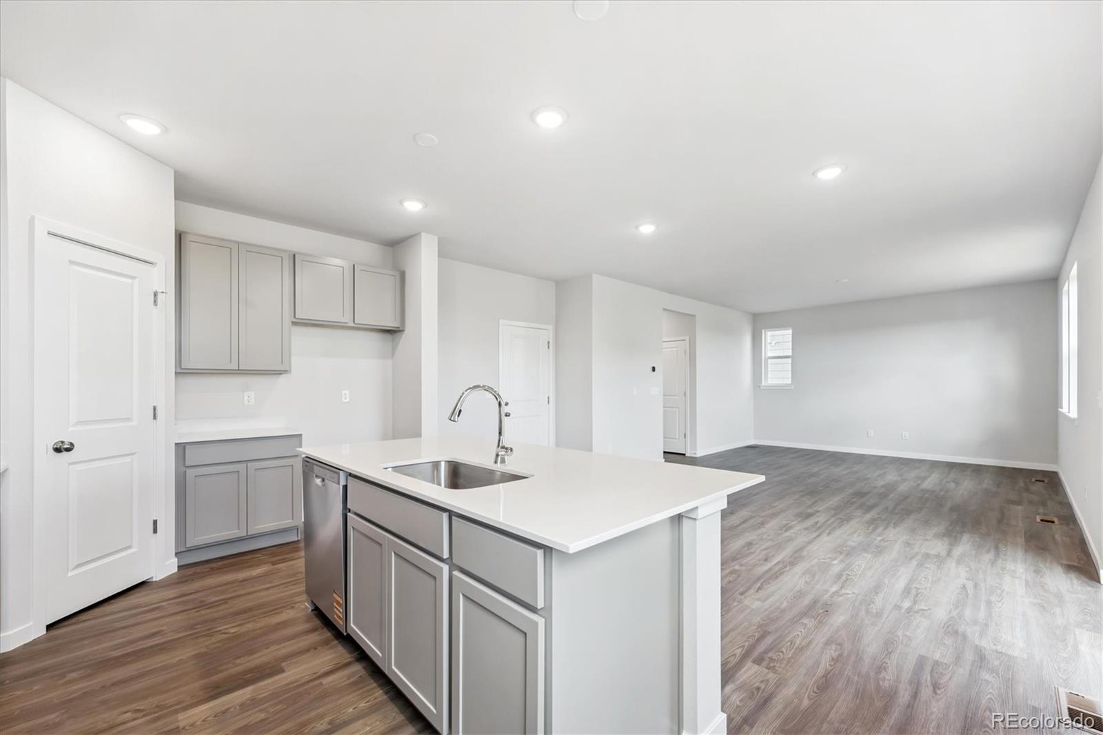 3710 Sandreed Street