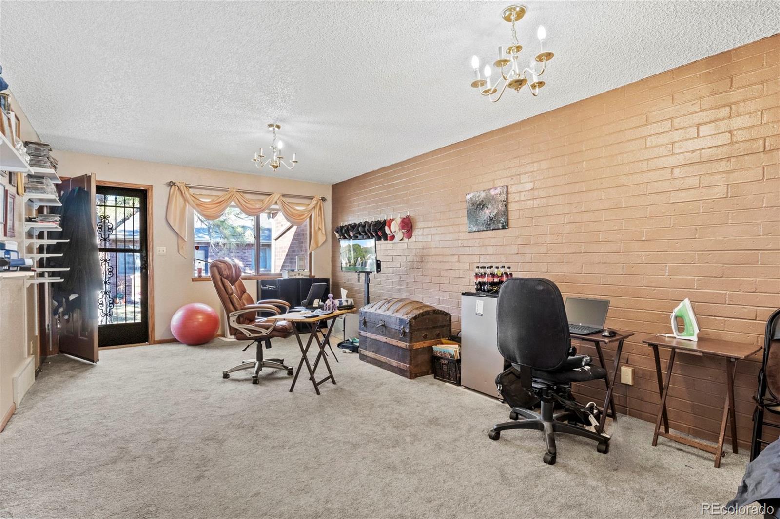 2110 Chautard Drive D, Pueblo, CO, 81005 4 2110 Chautard Drive D