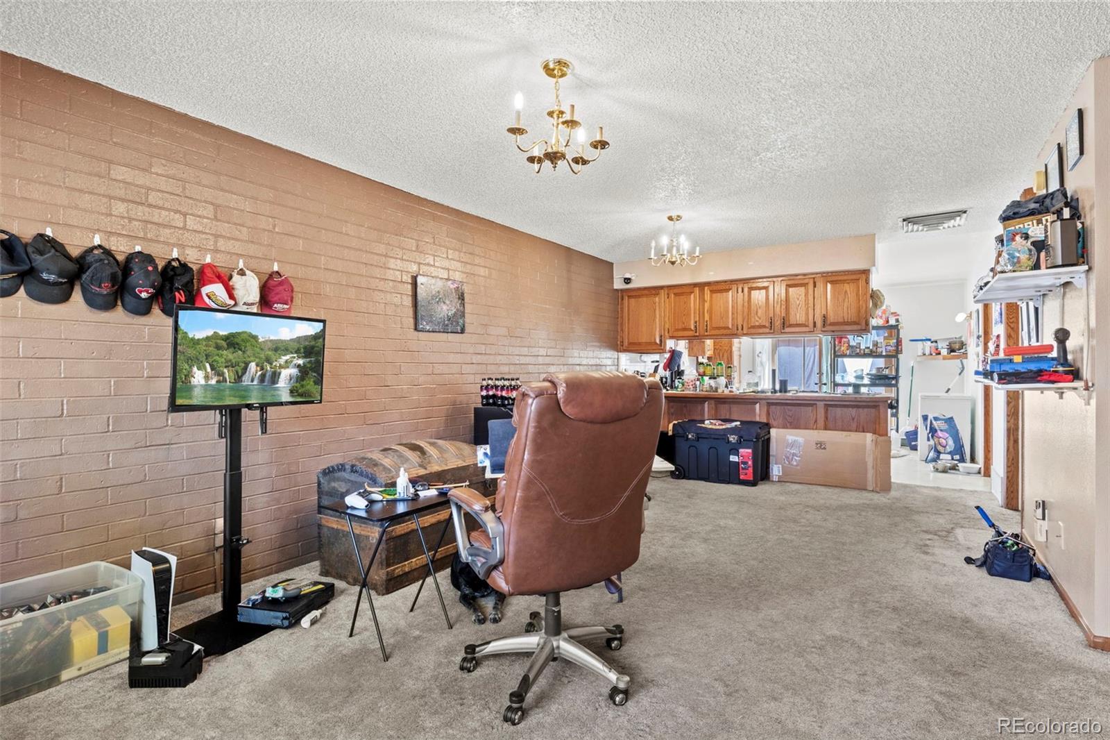 2110 Chautard Drive D, Pueblo, CO, 81005 3 2110 Chautard Drive D