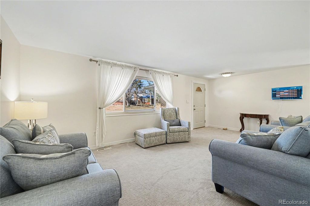 Photo of 2640 Glendevey Drive, Loveland, CO 80538 (MLS # 9848378)