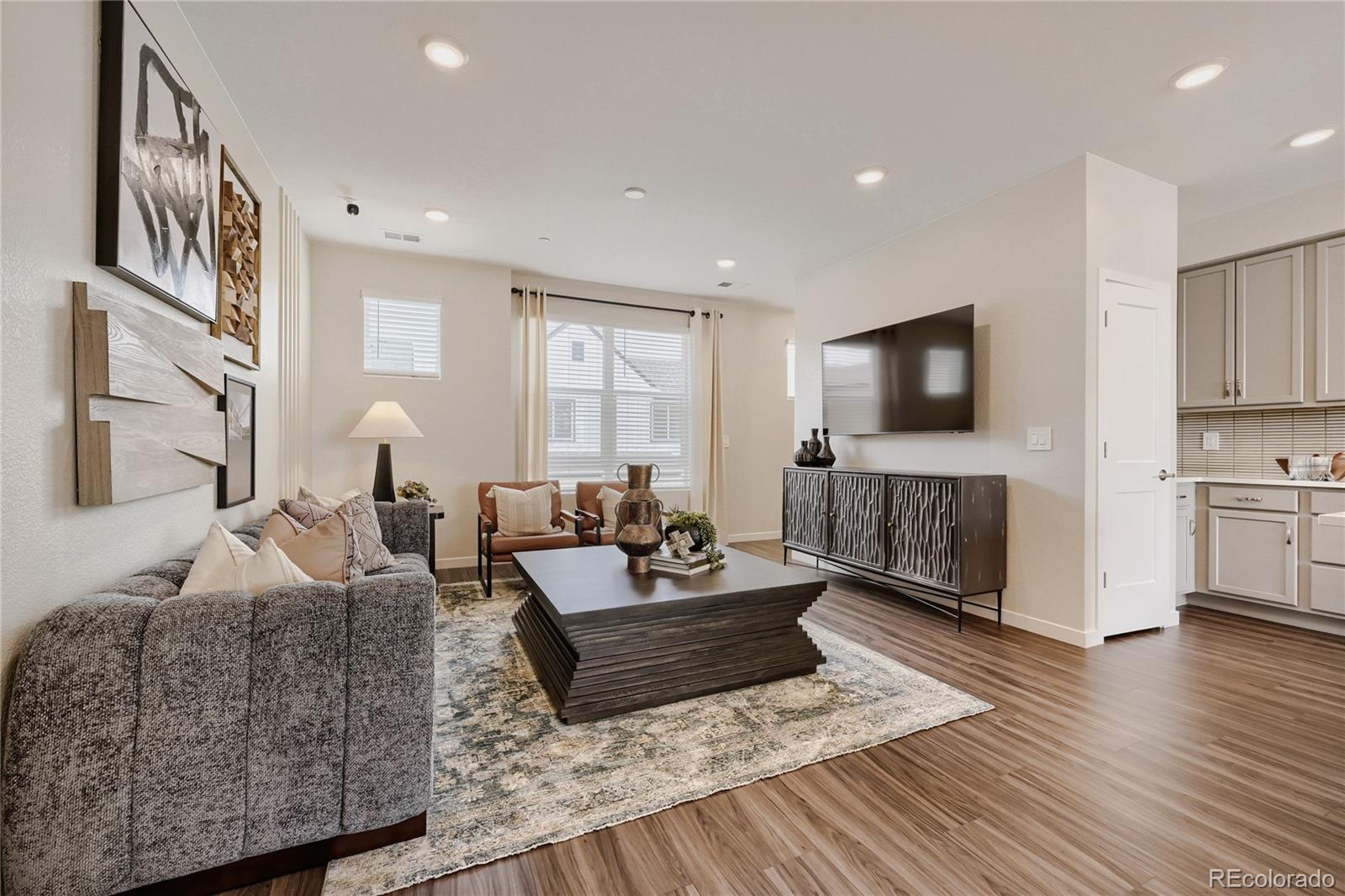 8724 Julian Court