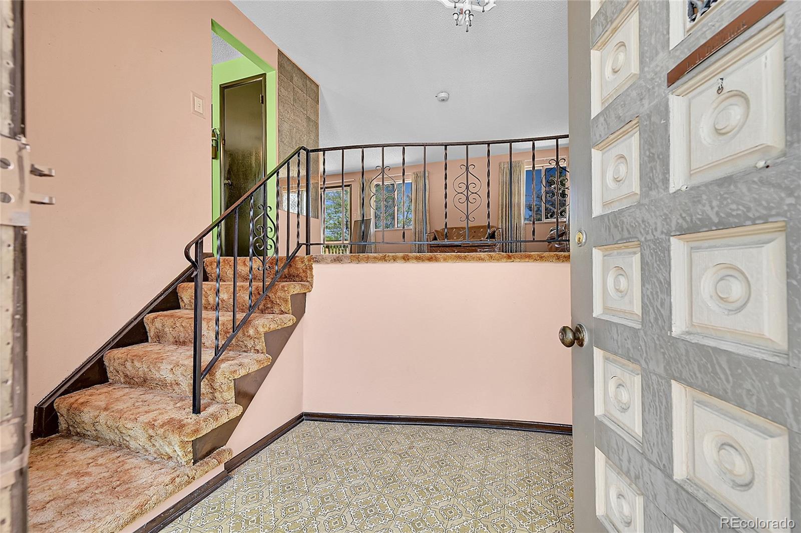 7448 W Geddes Place, Littleton, CO, 80128 4 7448 W Geddes Place