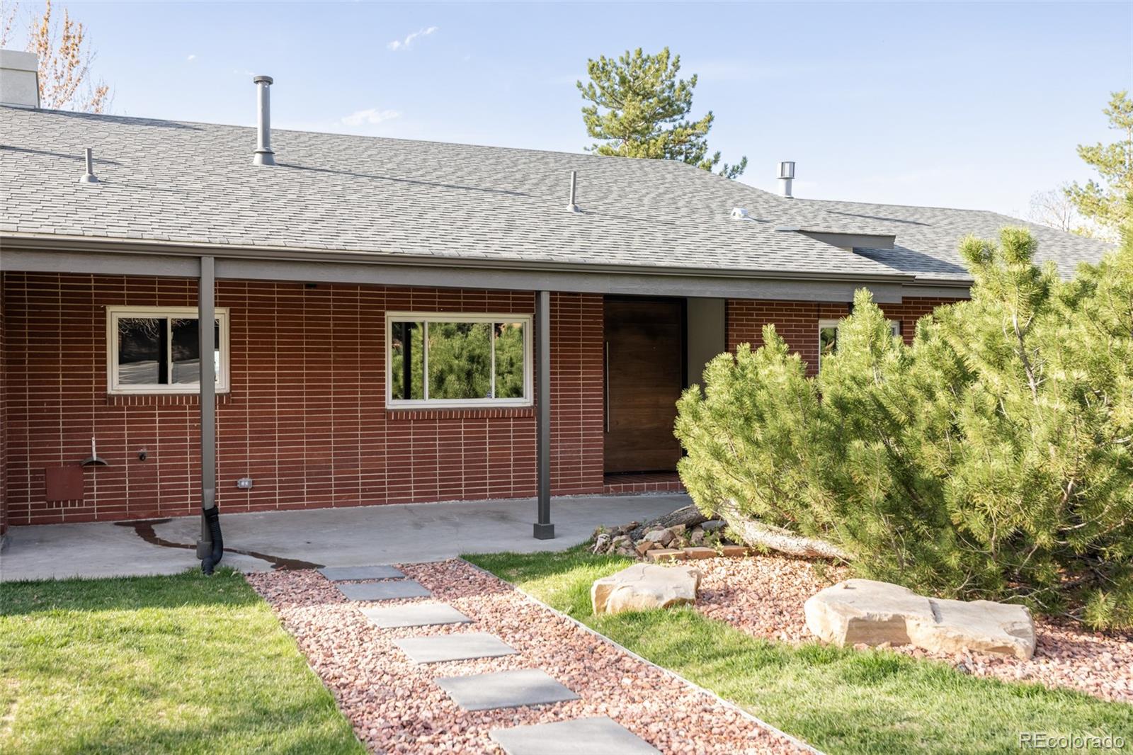 9845 W 34th Drive