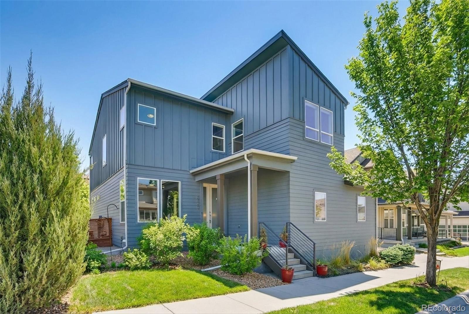 6760 Mariposa Court
