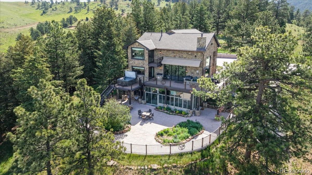 2112 Sawmill Gulch Road