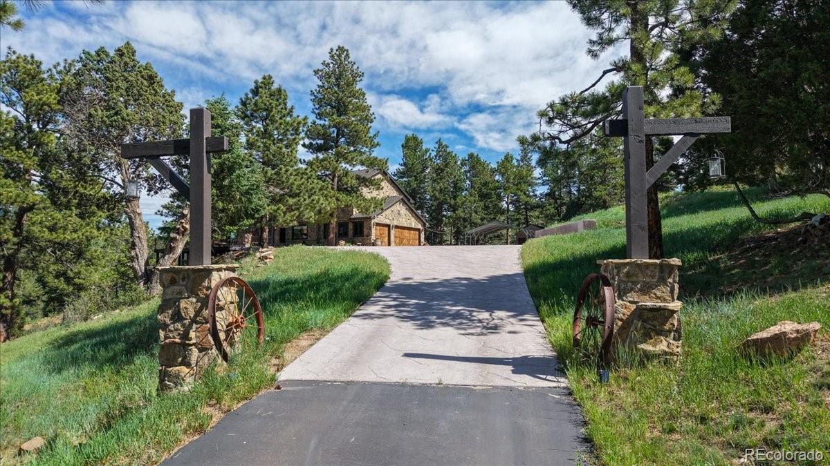 2112 Sawmill Gulch Road