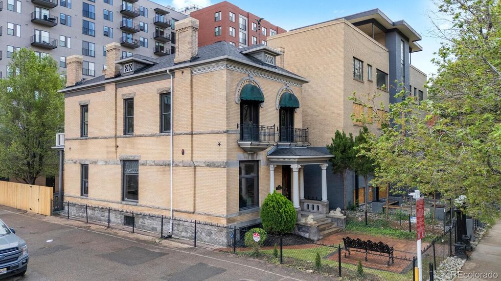 Photo of 1650 N Pennsylvania Street, Denver, CO 80203 (MLS # 4073038)