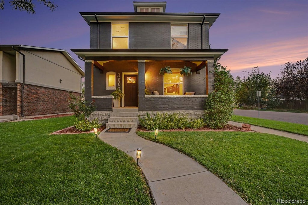 Photo of 3002 N Gilpin Street, Denver, CO 80205 (MLS # 2142026)