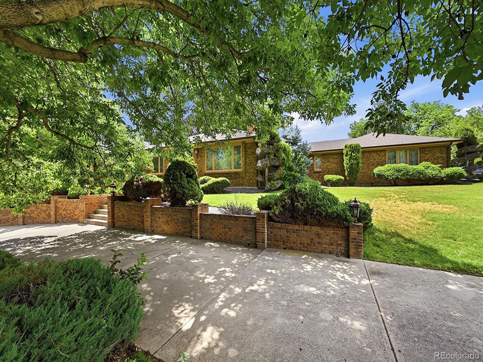 30 Dutch Creek Drive