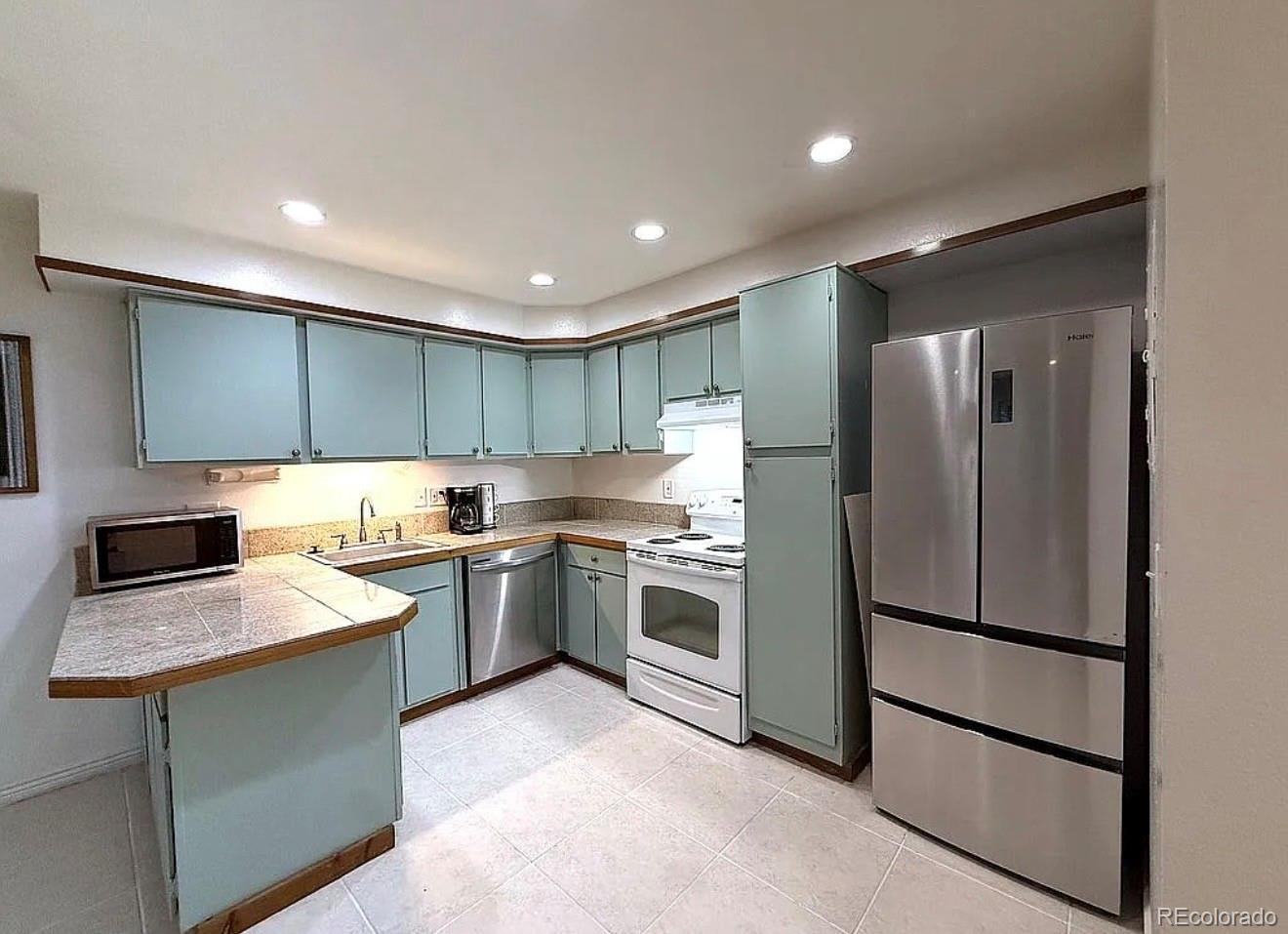 9366 Fall River Road 106