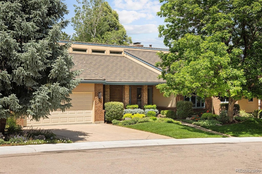 Photo of 9561 E Lake Circle, Greenwood Village, CO 80111 (MLS # 6384386)