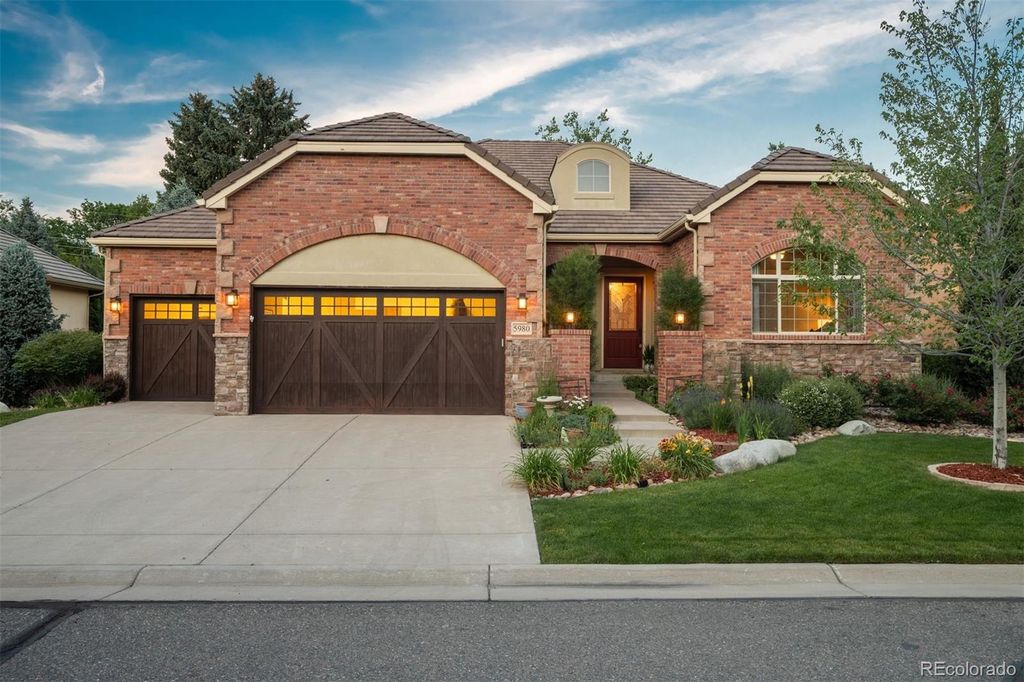 Photo of 5980 S Race Court, Centennial, CO 80121 (MLS # 9389976)