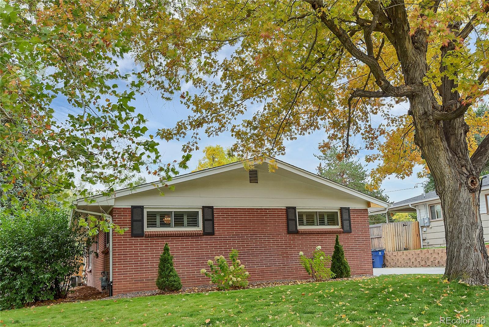 6710 S Foresthill Street