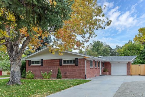 6710 S Foresthill Street Littleton CO 80120