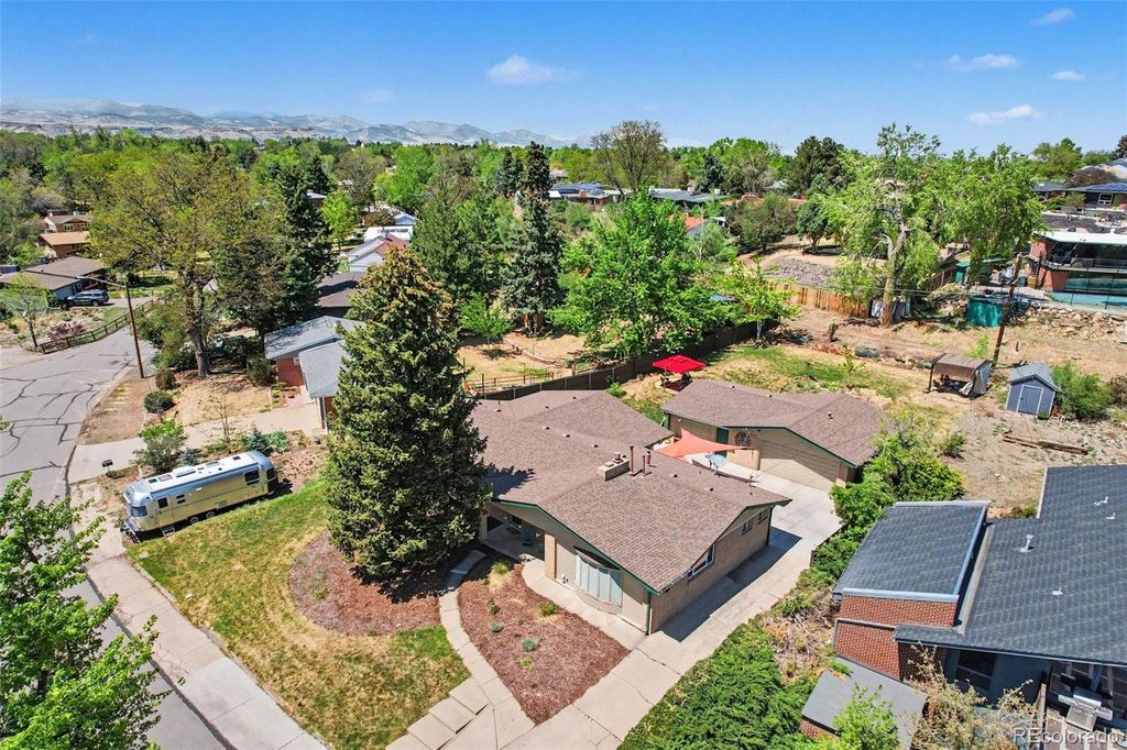 Photo of 10215 W 17th Place, Lakewood, CO 80215 (MLS # 4084172)