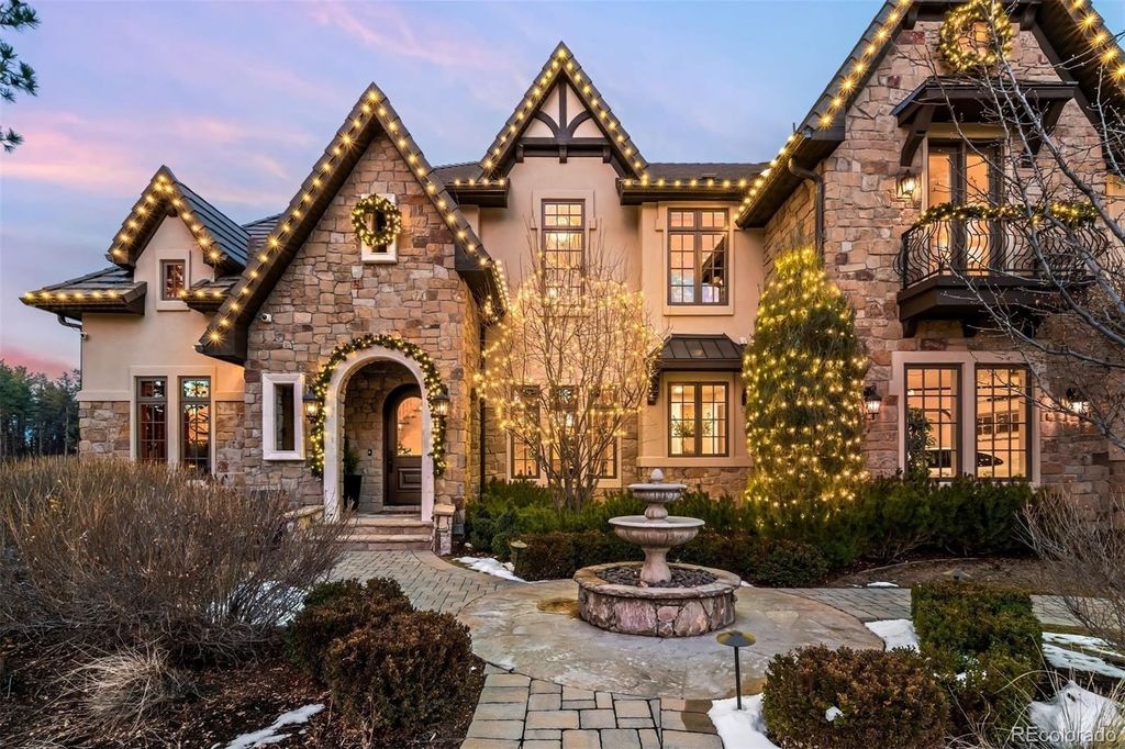 Photo of 2198 Avenida Del Sol, Castle Rock, CO 80104 (MLS # 3342608)