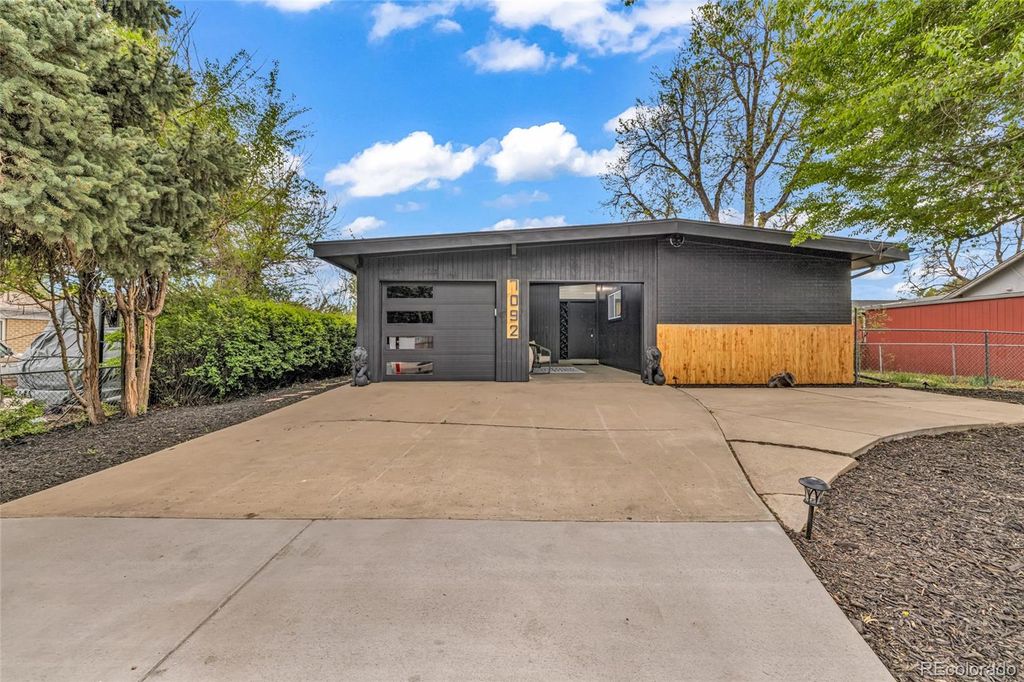 Photo of 7092 W 4th Avenue, Lakewood, CO 80226 (MLS # 7102909)