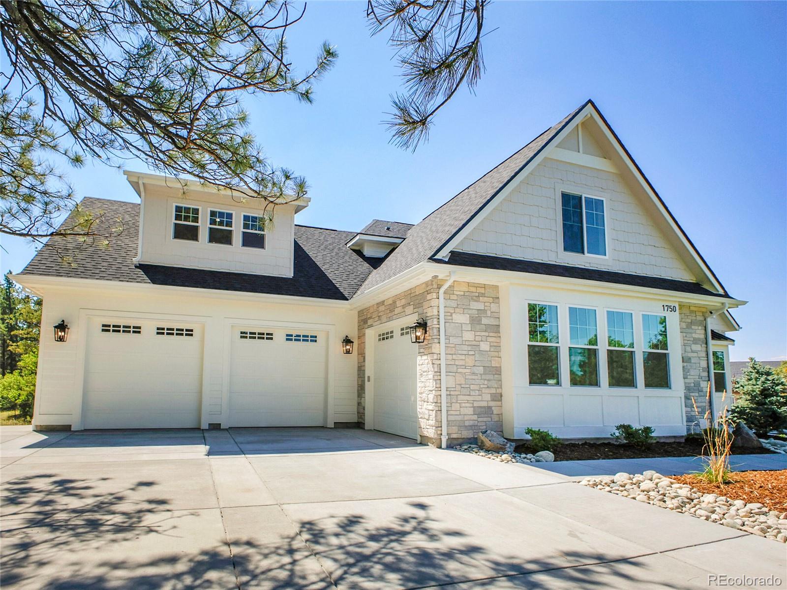 1750 Arrowpoint Court