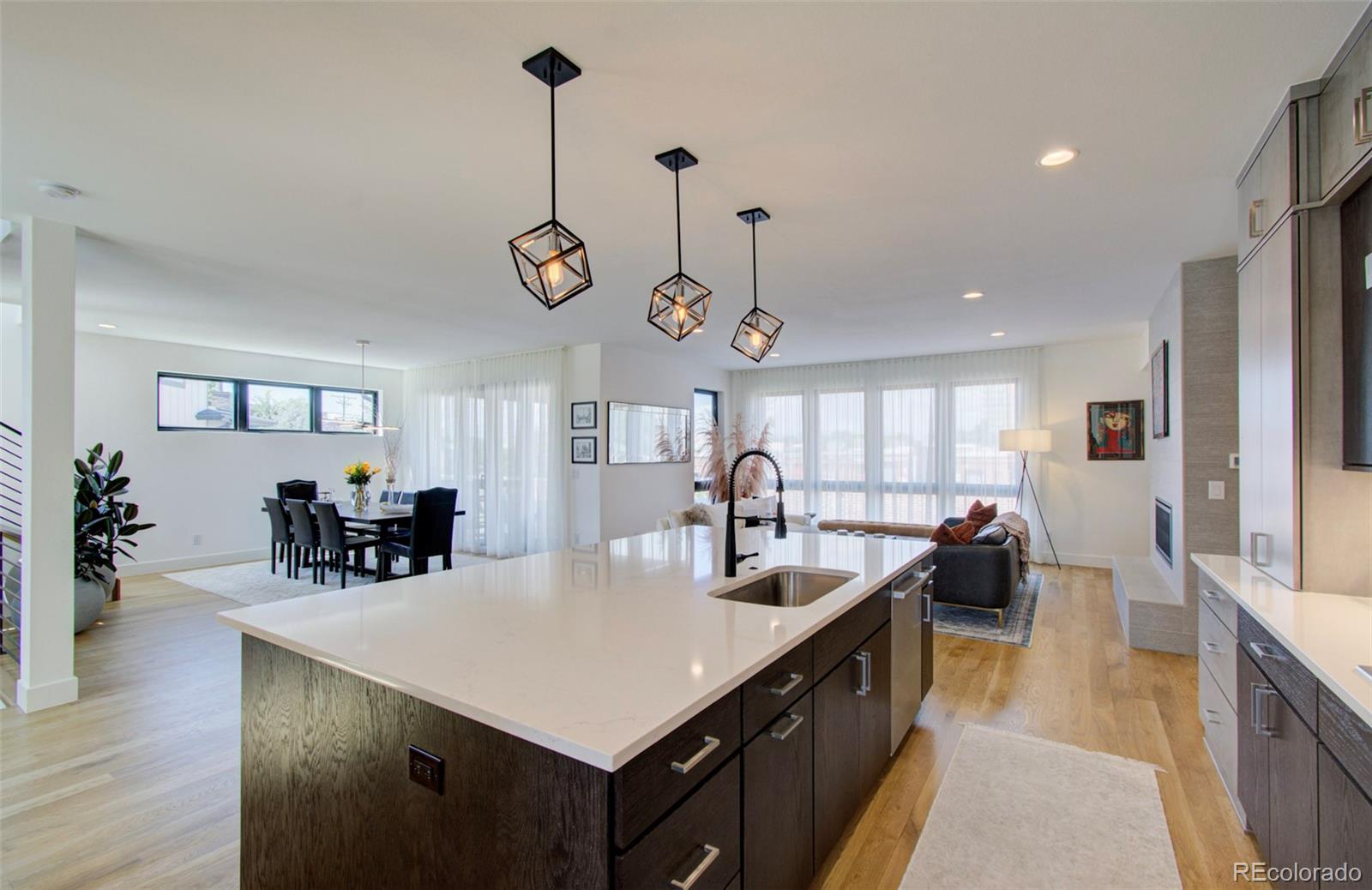 4224 E Dickenson Place, Denver, CO, 80222 3 4224 E Dickenson Place