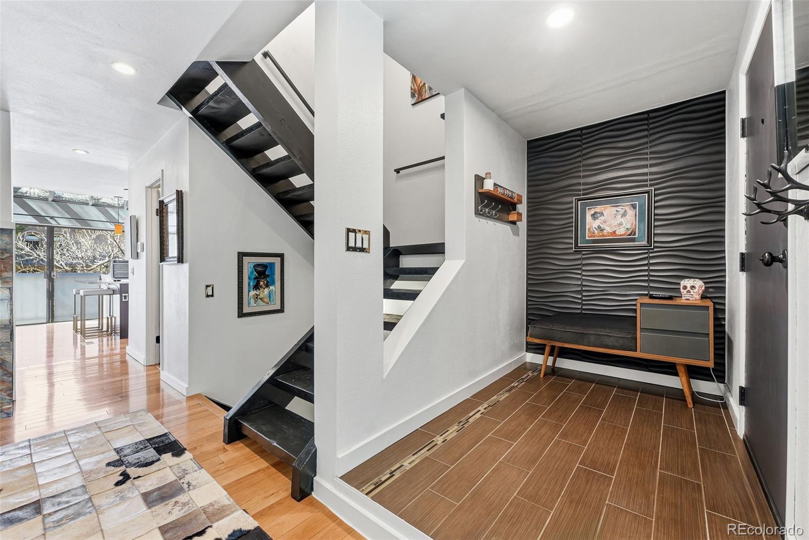 960 N Pennsylvania Street 6