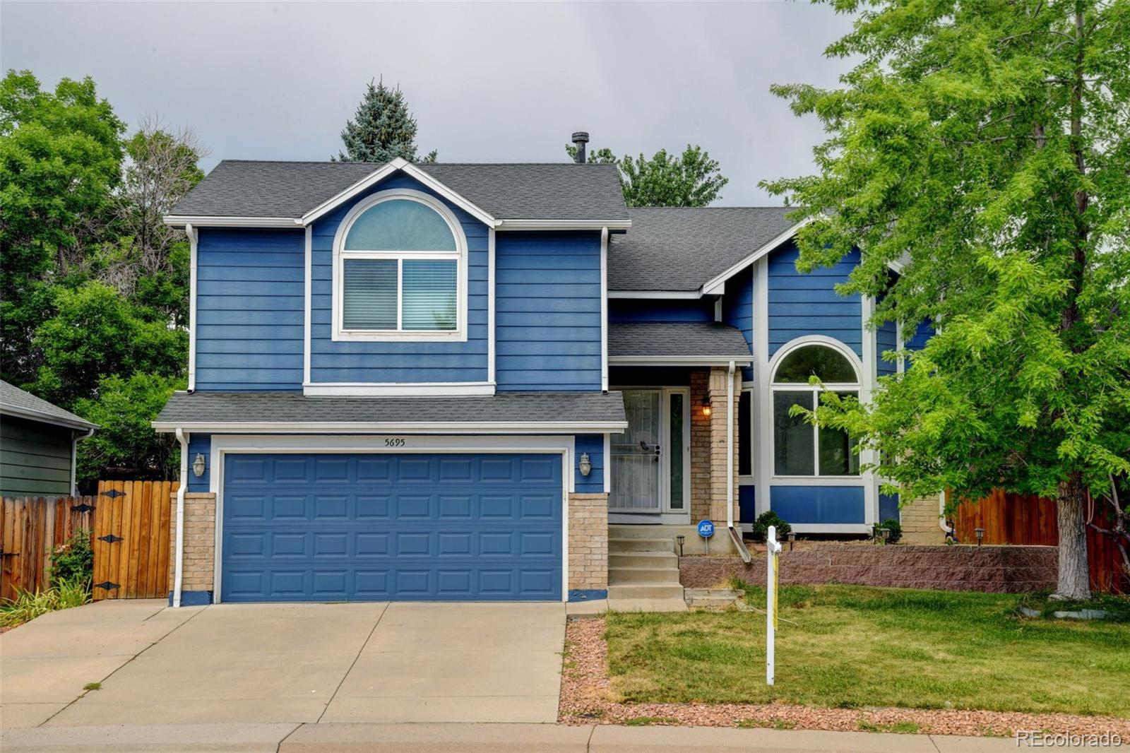 5695 W 109th Circle
