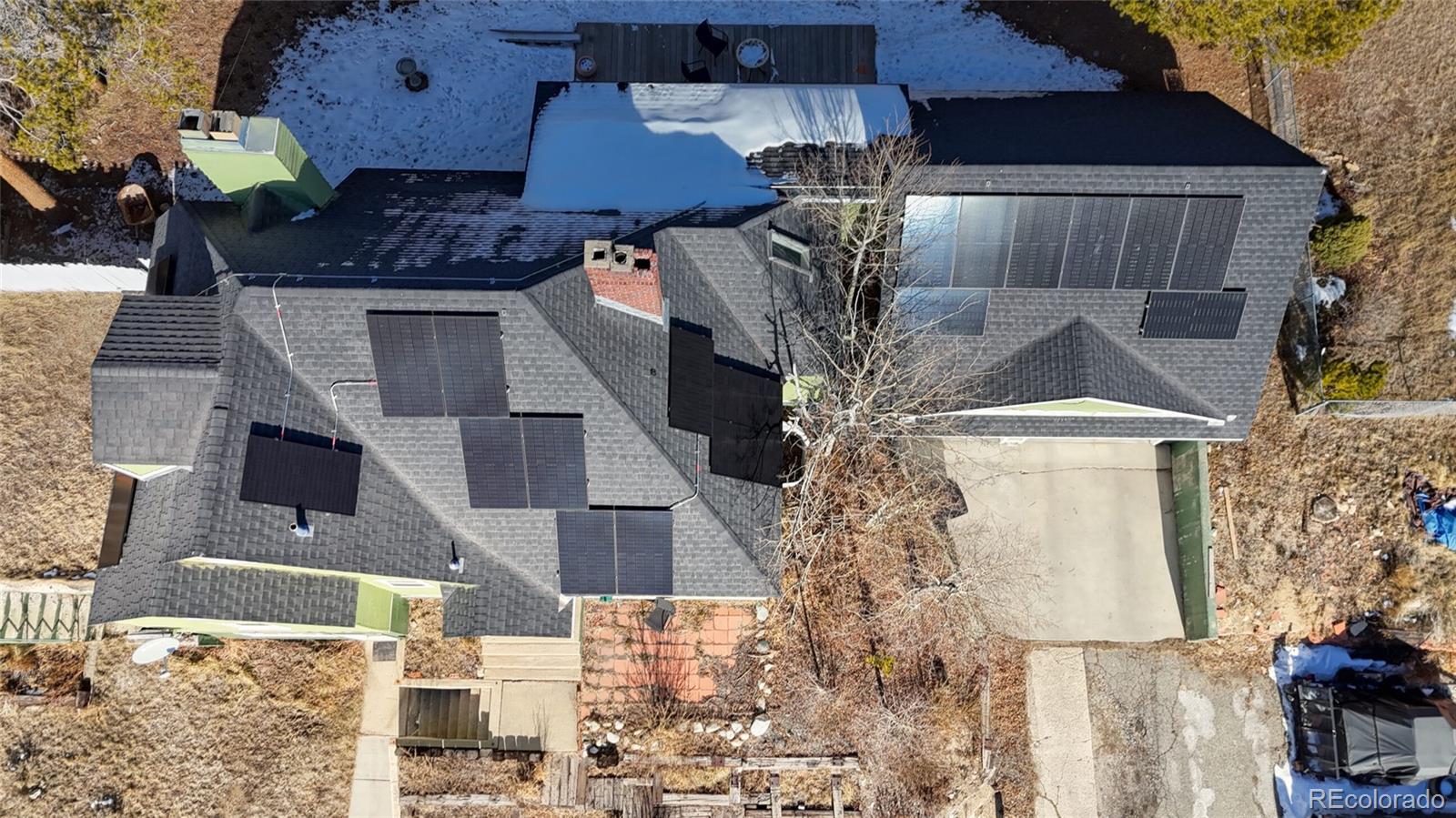 1825 Ridgeview Drive