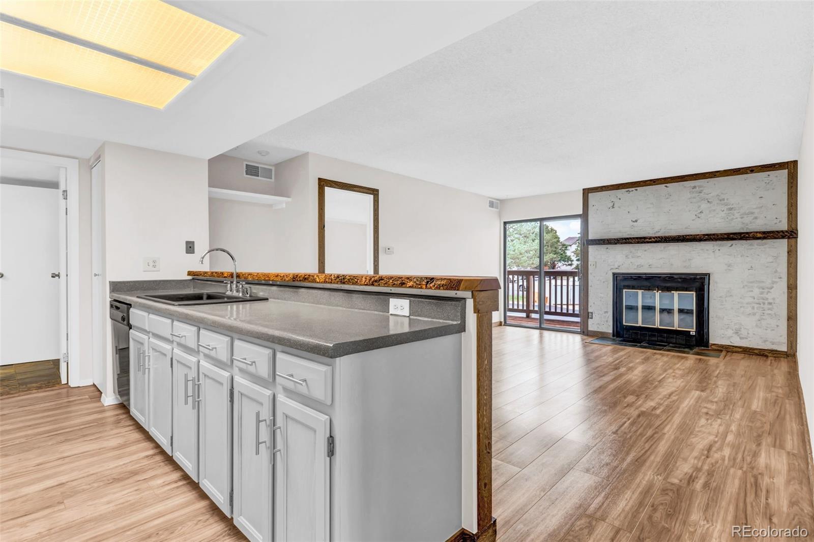 9666 Brentwood Way 203