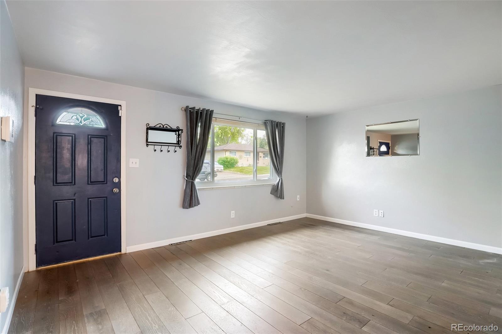 3173 W Farmdale Road