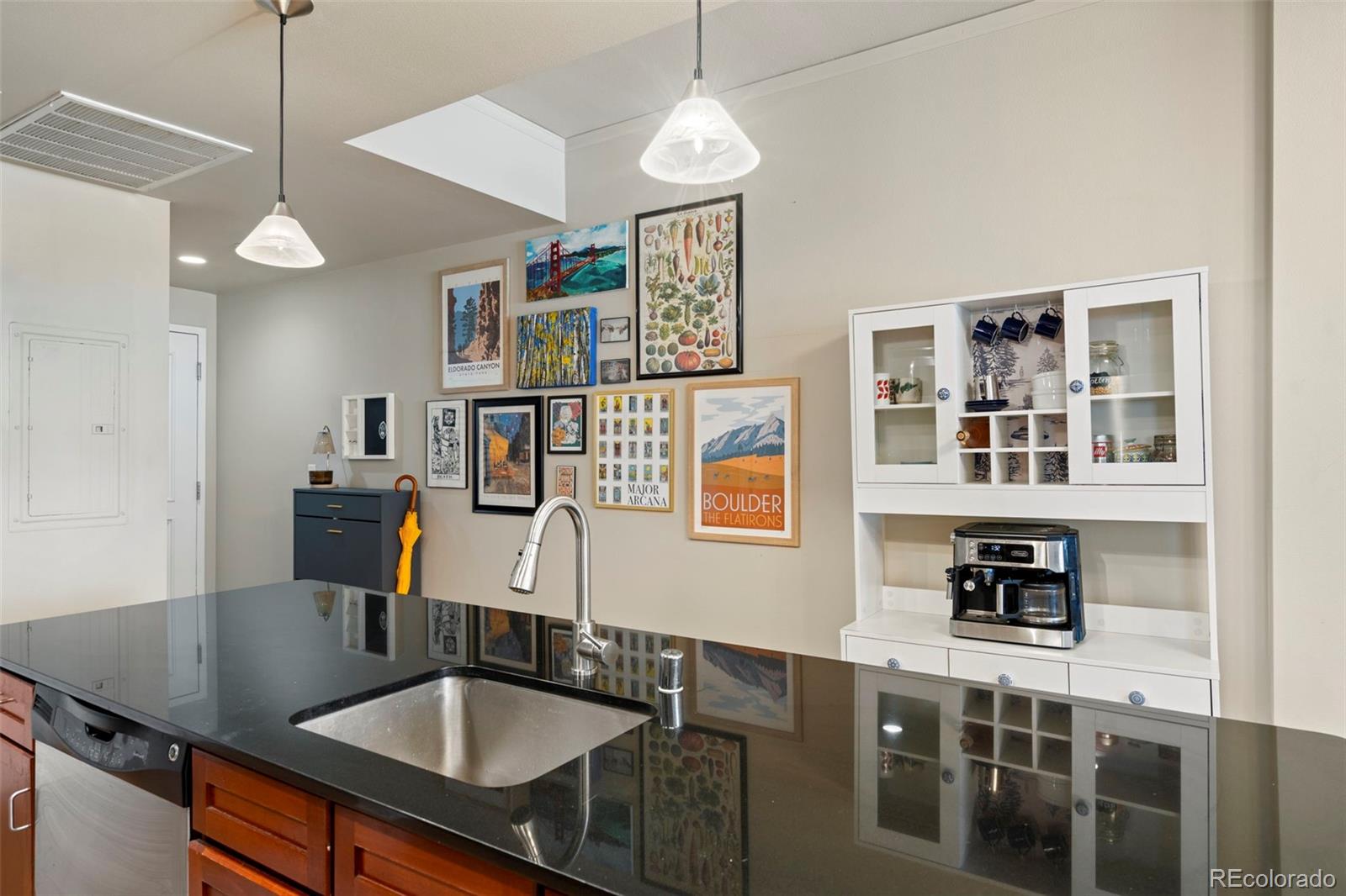 1975 N Grant Street 401