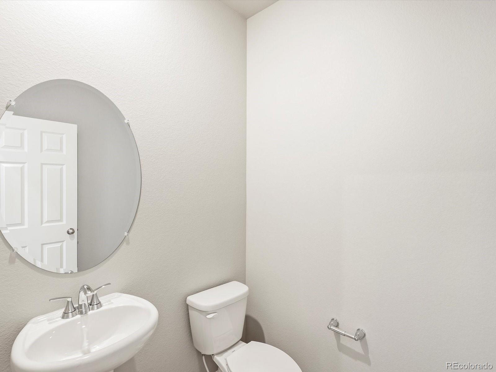 4674 Sugarcane Street