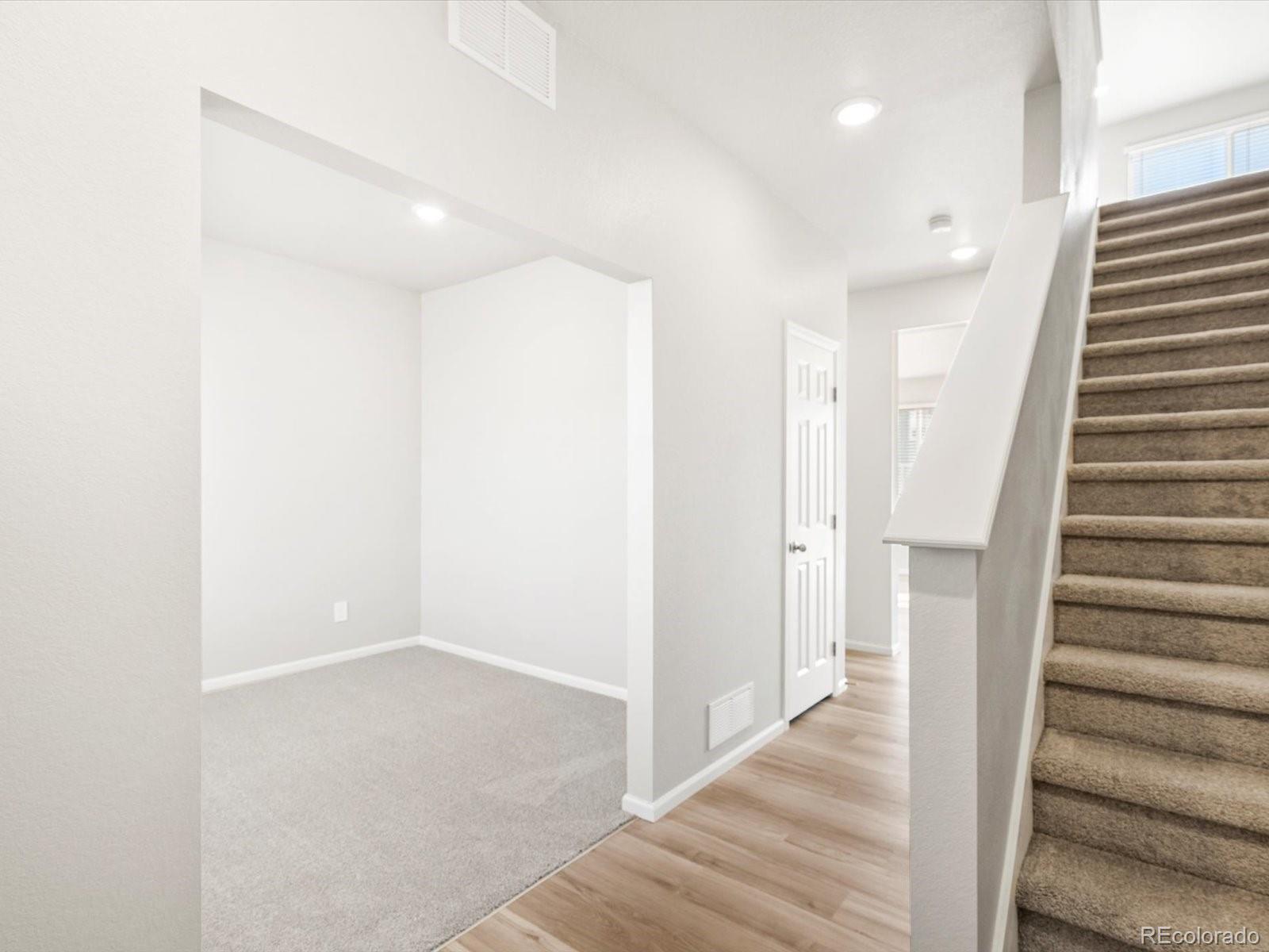 4674 Sugarcane Street