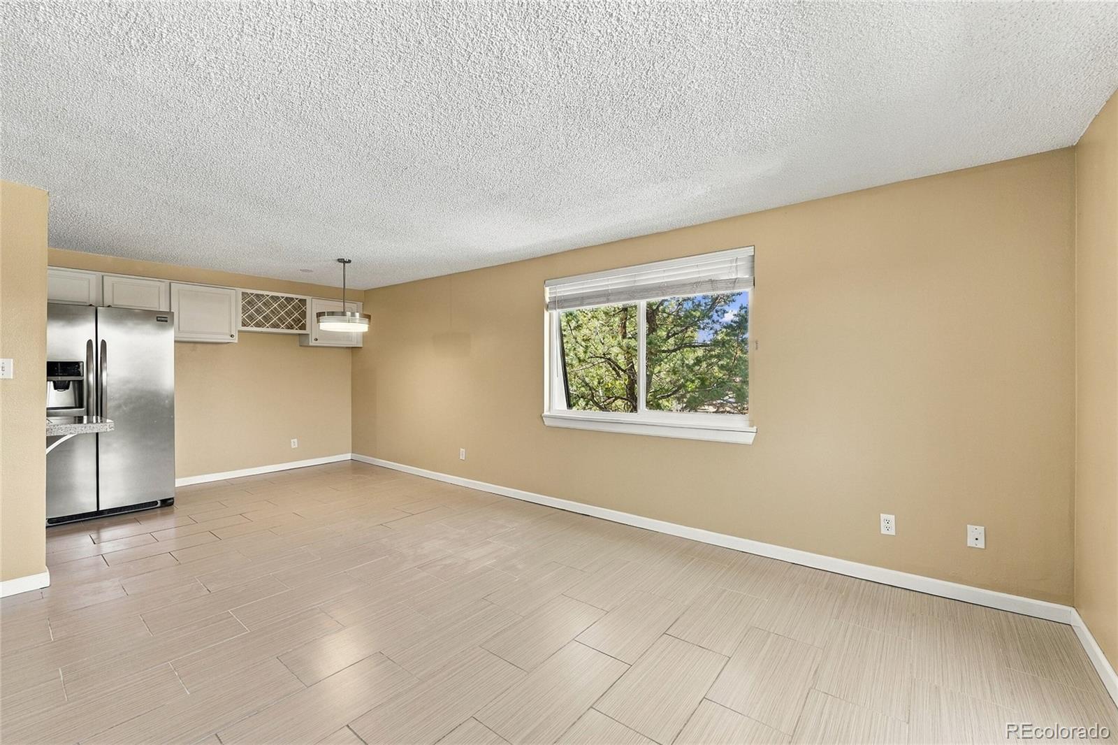 130 E Highline Circle 301, Centennial, CO, 80122 4 130 E Highline Circle 301