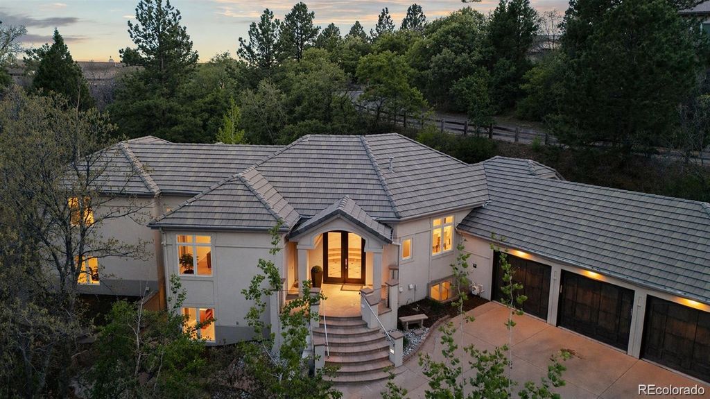 Photo of 15 Castle Pines Drive, Castle Rock, CO 80108 (MLS # 5760238)