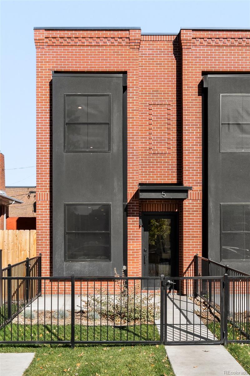 115 W 2nd Avenue 105