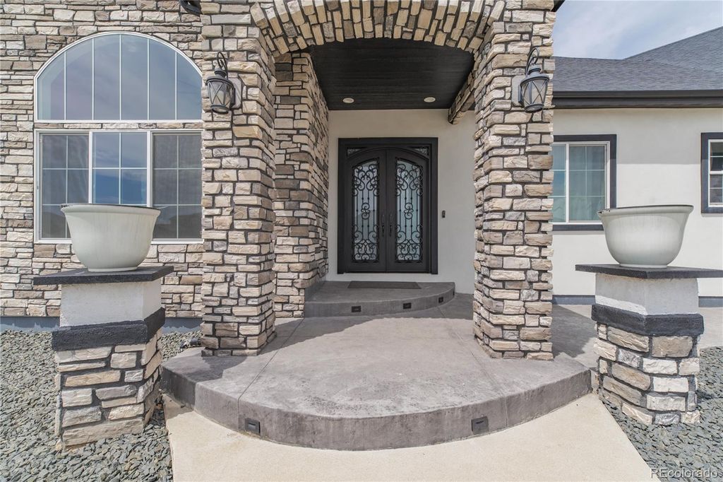 Photo of 29585 E 165th Avenue, Brighton, CO 80603 (MLS # 8037005)