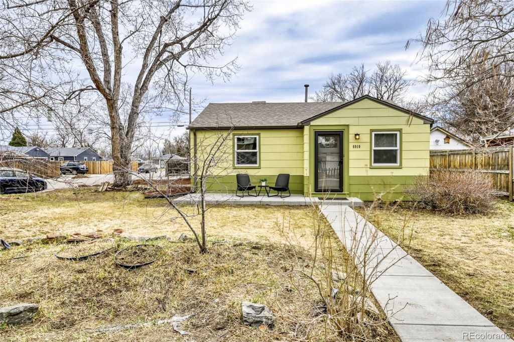 Photo of 6910 Reno Drive, Arvada, CO 80002 (MLS # 1829416)