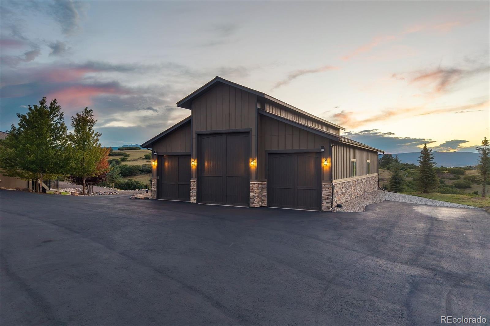 2607 Hawken Drive