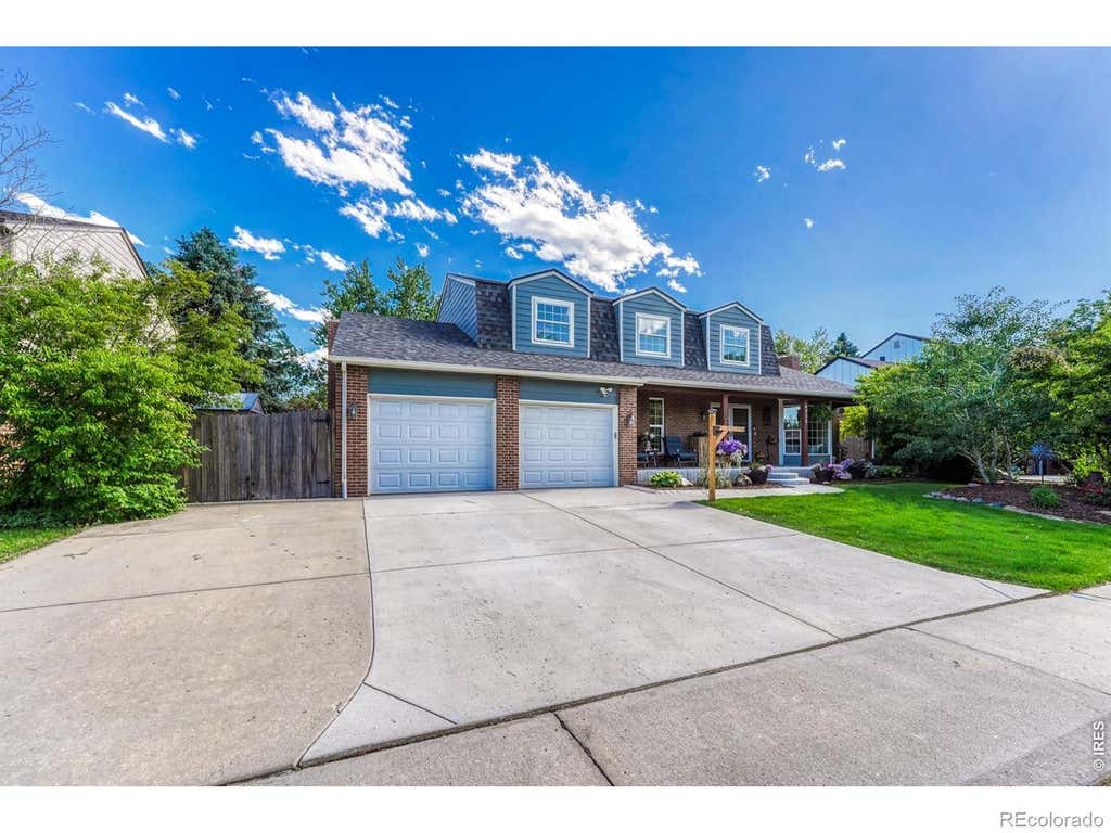 Photo of 6552 W Calhoun Place, Littleton, CO 80123 (MLS # IR1065487)