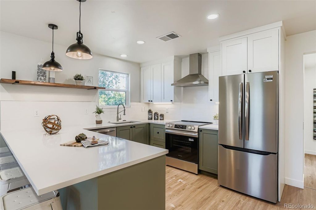 Photo of 315 Depew Street, Lakewood, CO 80226 (MLS # 2699025)