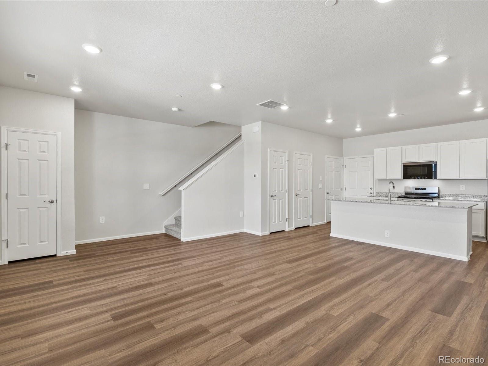 1620 Riverplace Drive 2