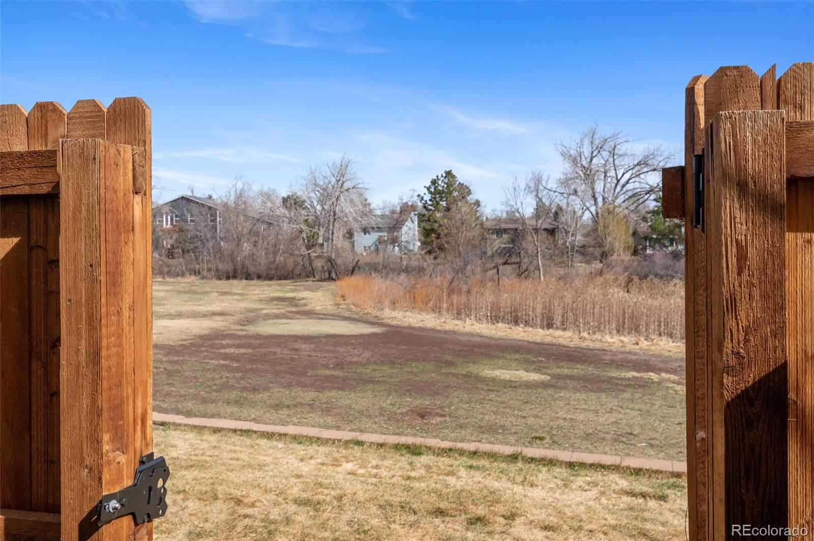 9063 W Phillips Drive